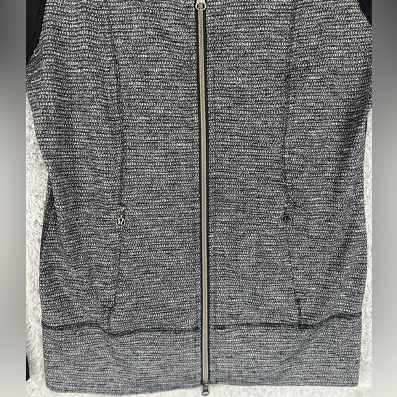 LULULEMON Daily Yoga Coco Pique Black Jacket Women’s, Size 6 - Picture 14 of 15